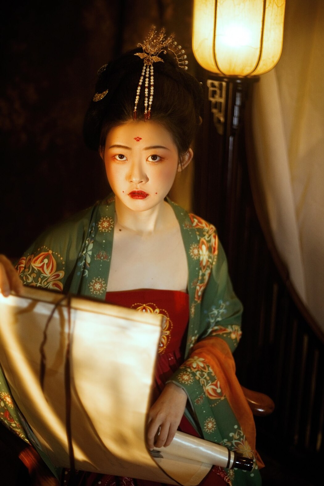 YiTuYu艺图语 Vol.2382 A Jiu