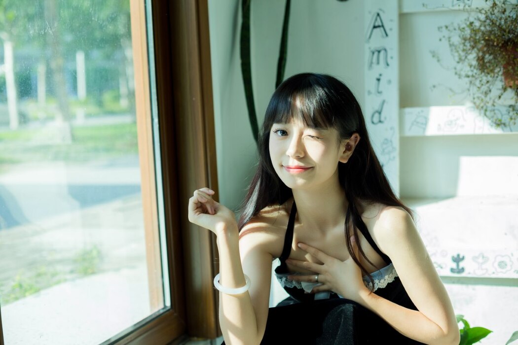 YiTuYu艺图语 Vol.2352 Yan Yun Lin Er