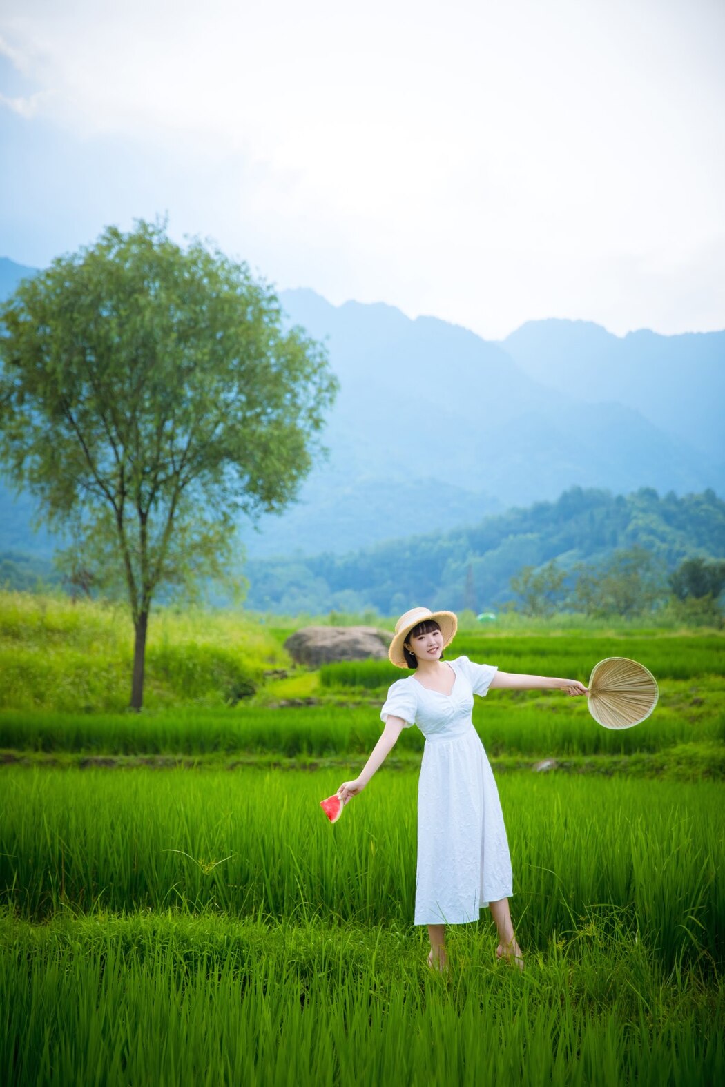 YiTuYu艺图语 Vol.2318 Dong Qin