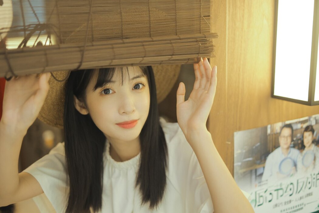 YiTuYu艺图语 Vol.2391 Yi Zhi A Meng Zai