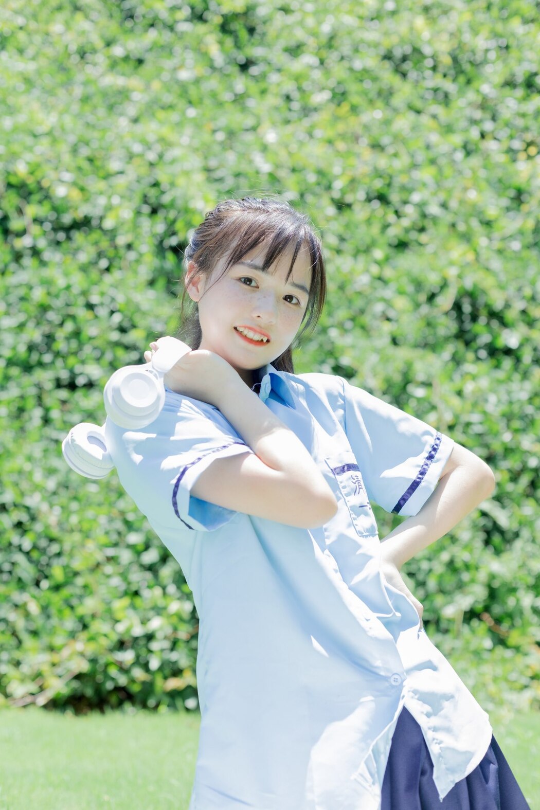 YiTuYu艺图语 Vol.2305 Xiao Yi Mei Mei Cute