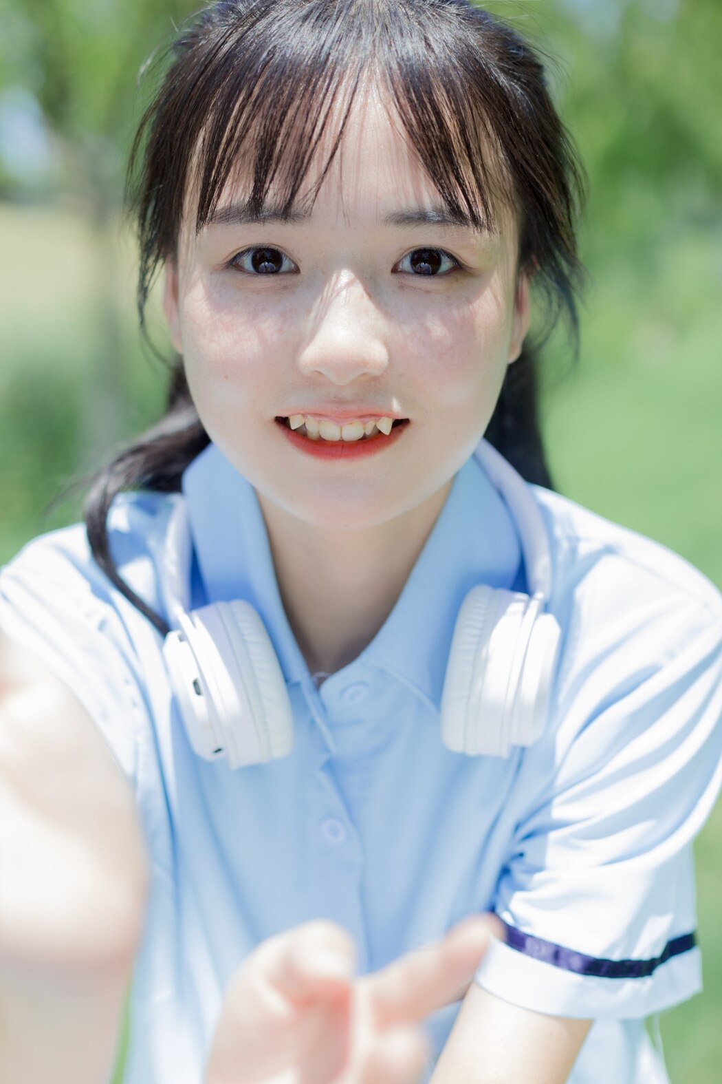 YiTuYu艺图语 Vol.2305 Xiao Yi Mei Mei Cute