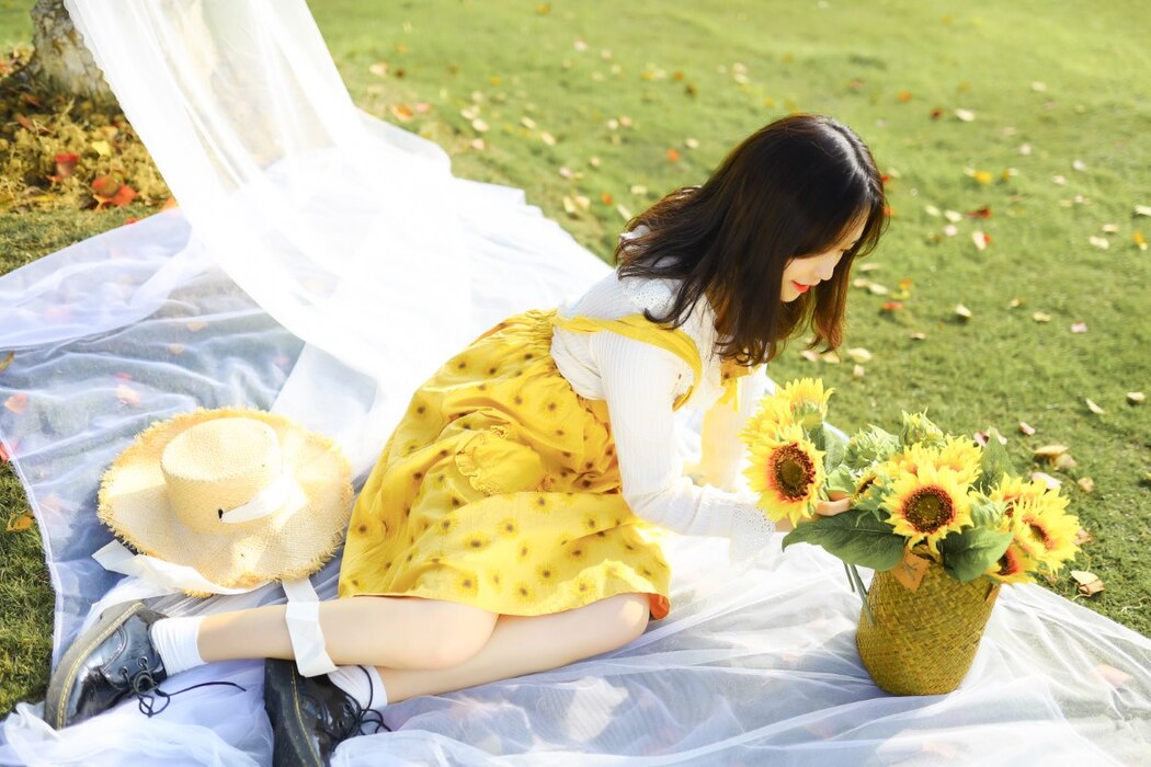YiTuYu艺图语 Vol.2340 Qian Qian