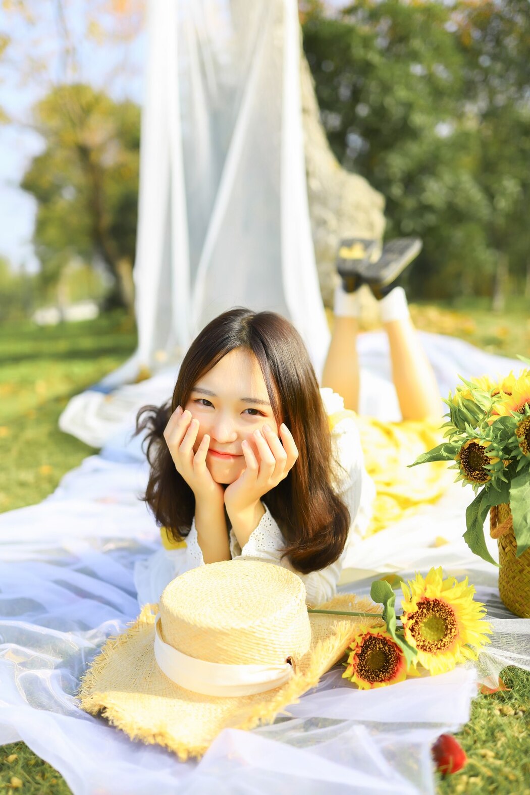YiTuYu艺图语 Vol.2340 Qian Qian