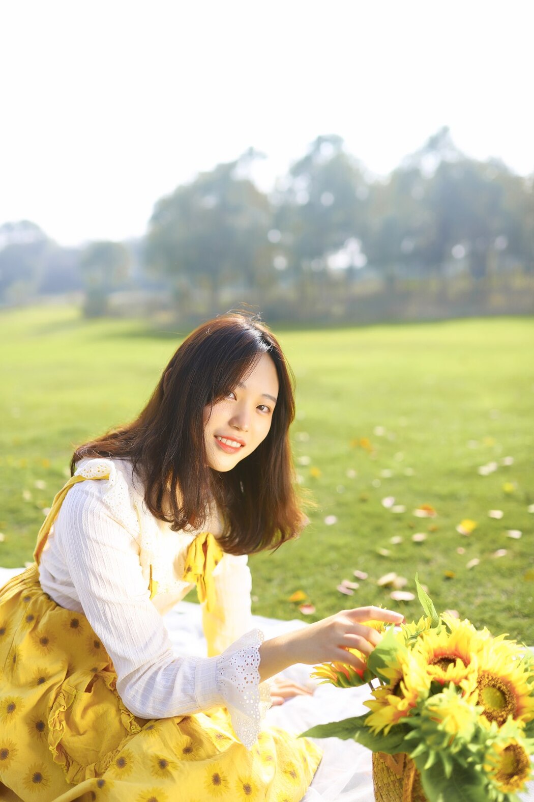 YiTuYu艺图语 Vol.2340 Qian Qian
