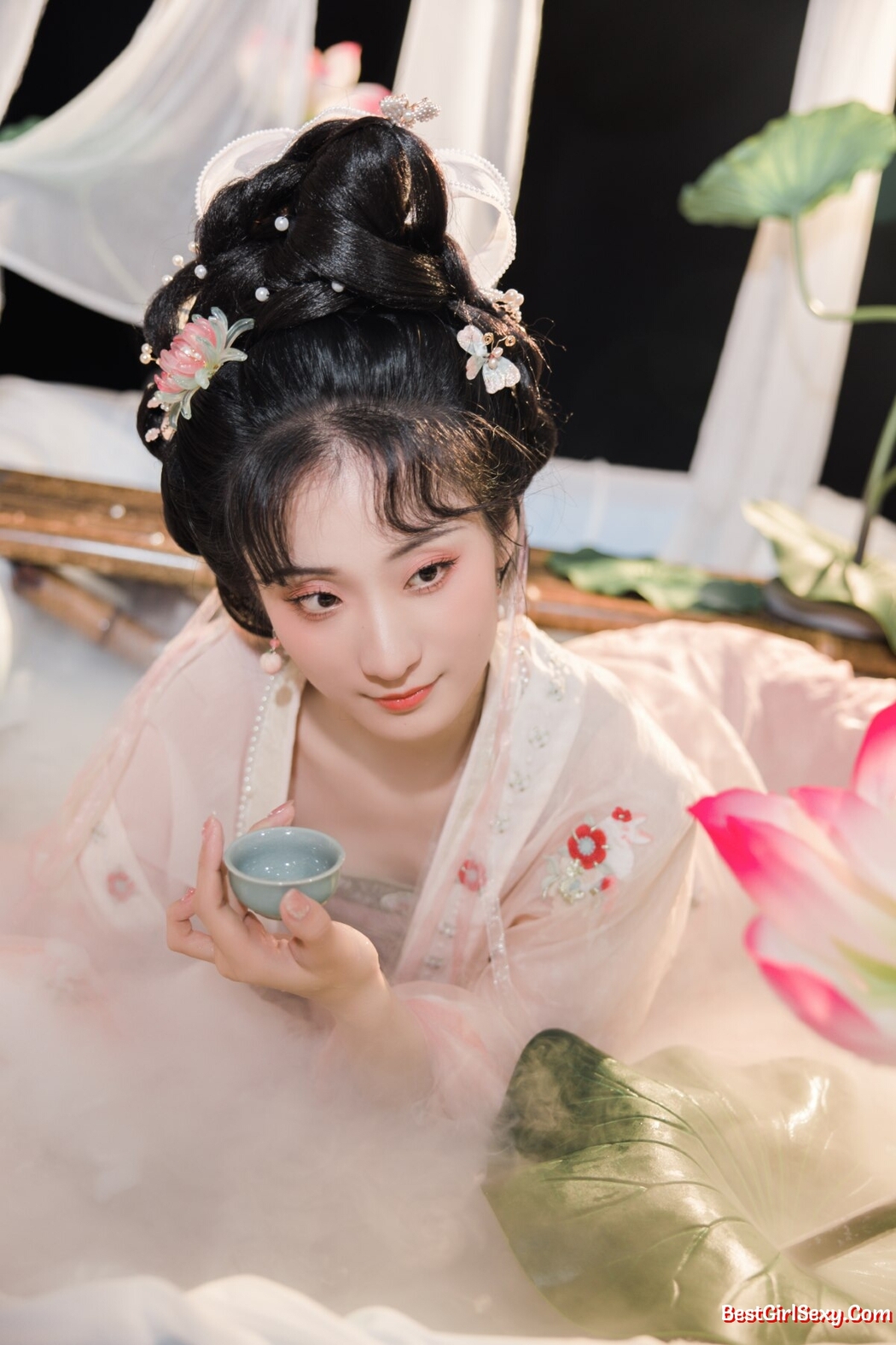 YiTuYu艺图语 Vol.2348 Yu Ko Tamako