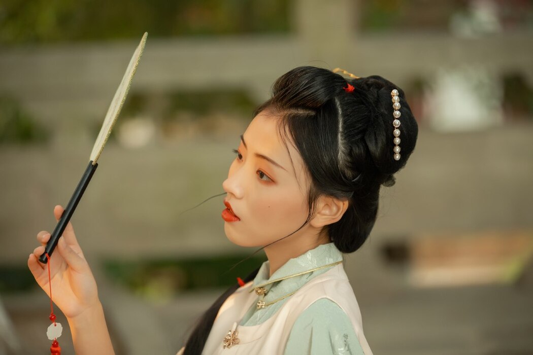 YiTuYu艺图语 Vol.2344 Ri Luo Xin Cheng