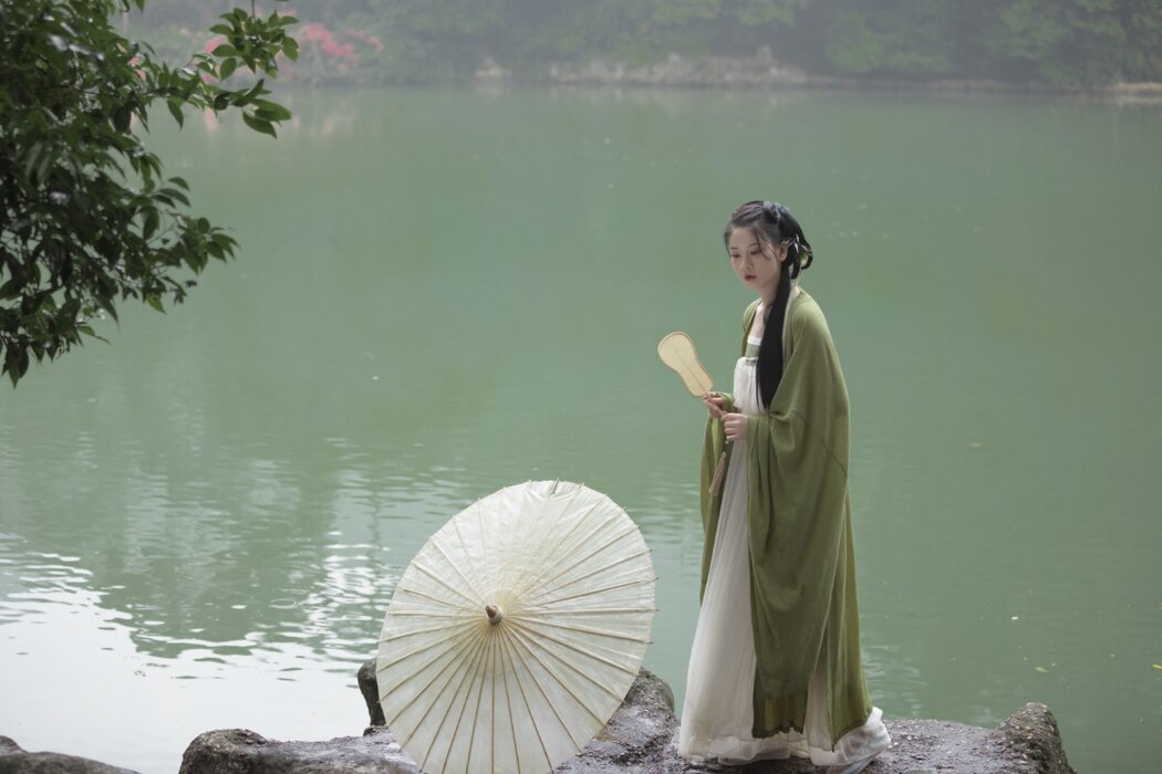 YiTuYu艺图语 Vol.2384 Lu A Lu