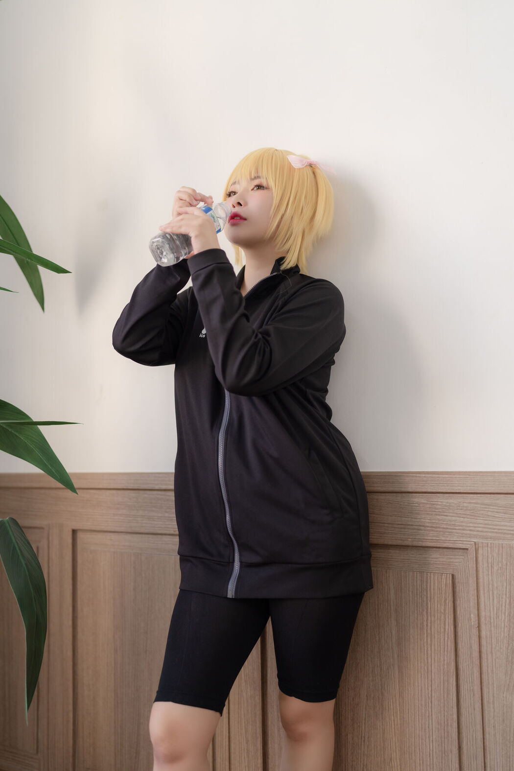 Yuna 유나 – Yachi