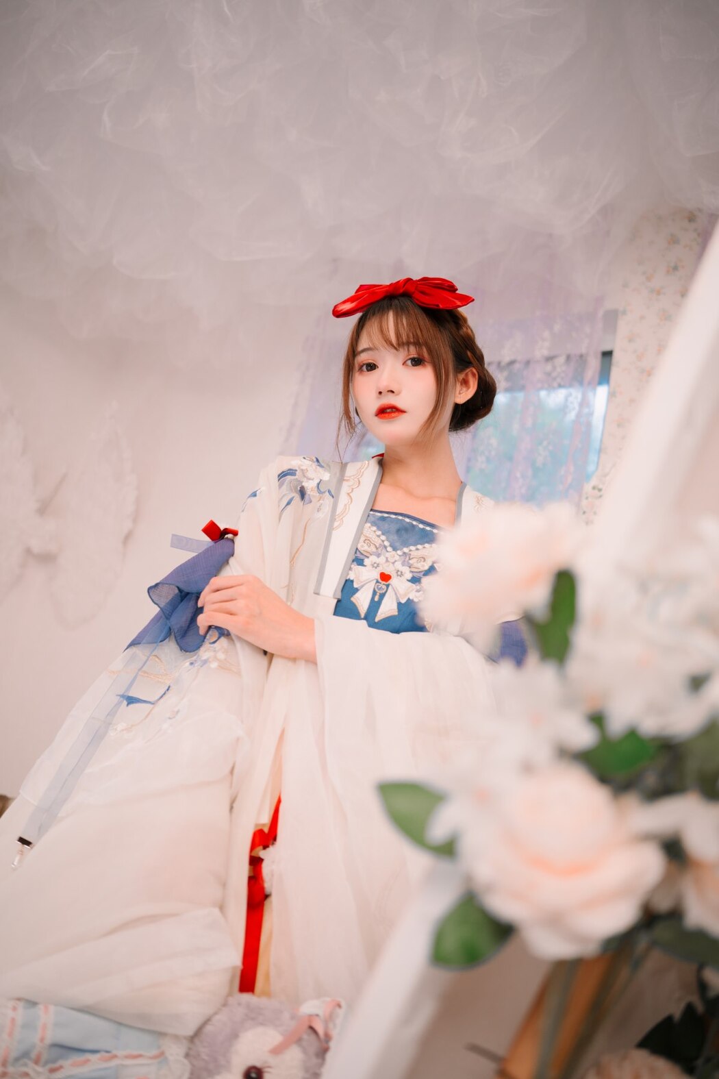 YiTuYu艺图语 Vol.2400 Tu Zi Zzz Bu Chi Hu Luo Bo