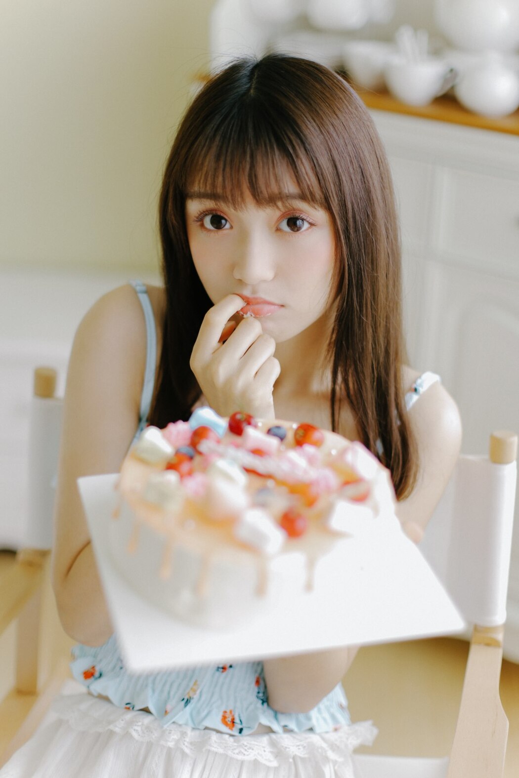 YiTuYu艺图语 Vol.2398 Yi Tiao Yu Wei
