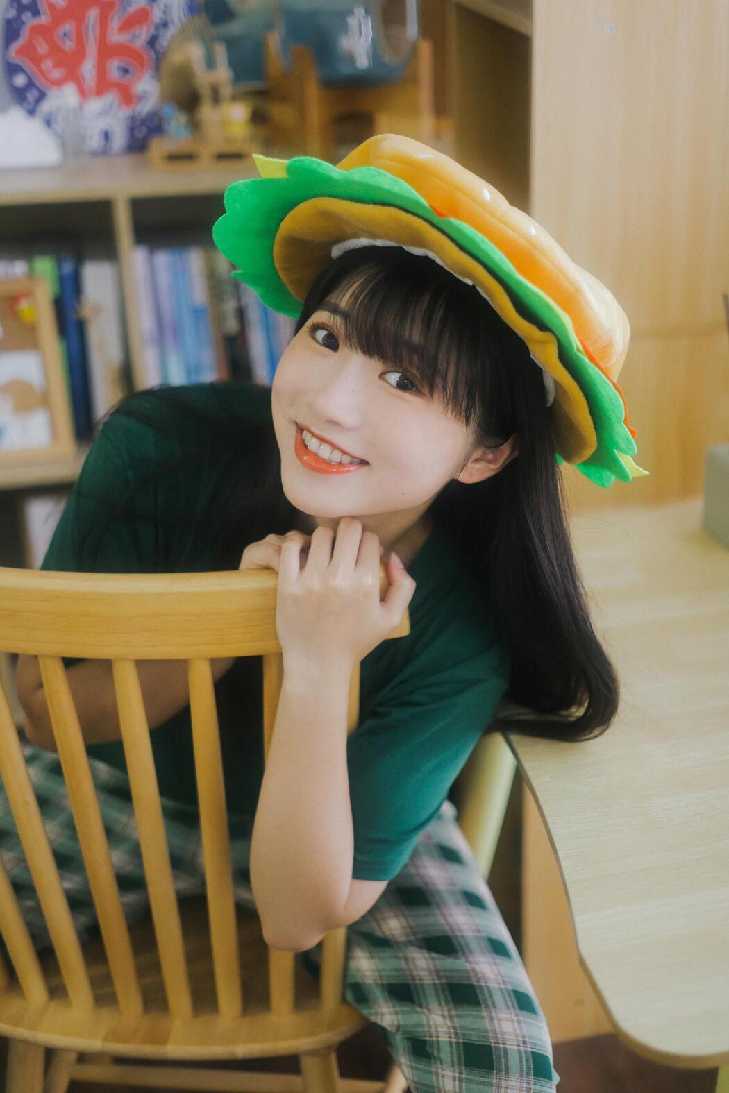 YiTuYu艺图语 Vol.2476 Lan Pang Zi