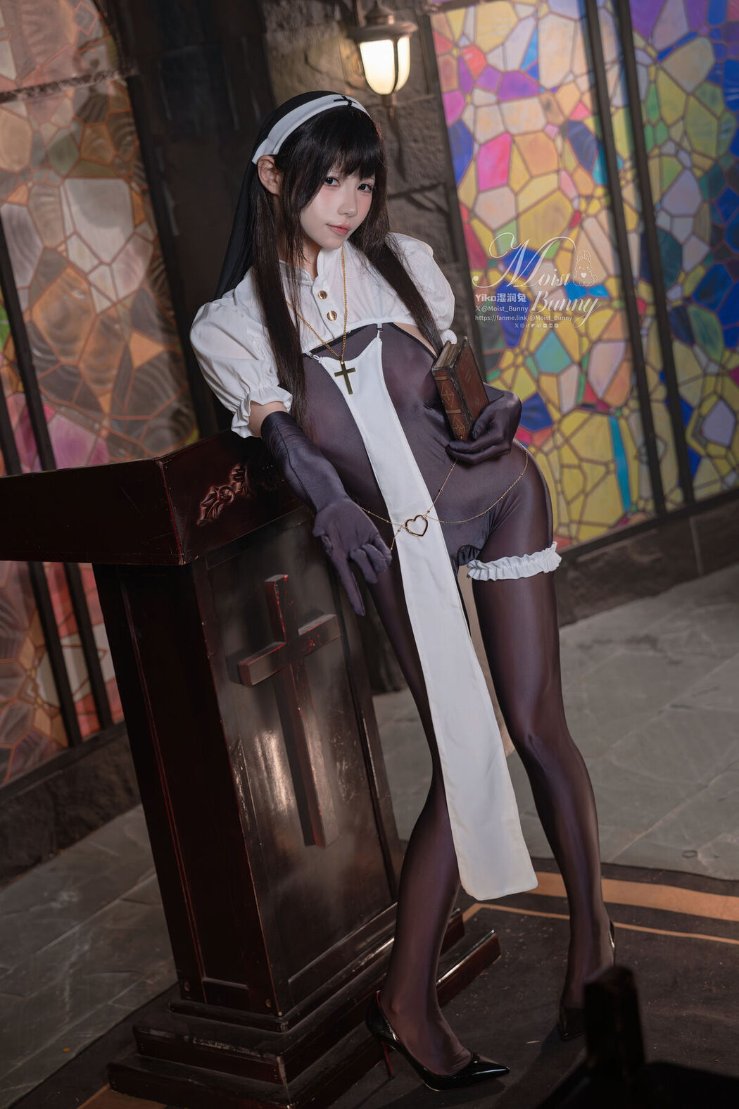Coser@黏黏团子兔 – 布道圣女