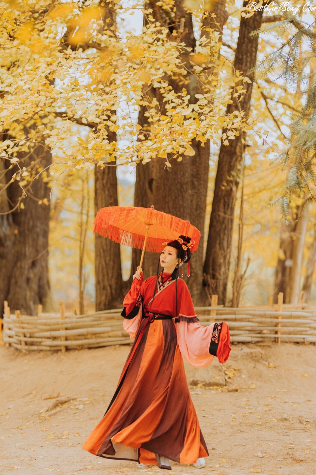 YiTuYu艺图语 Vol.248 Tan Zi