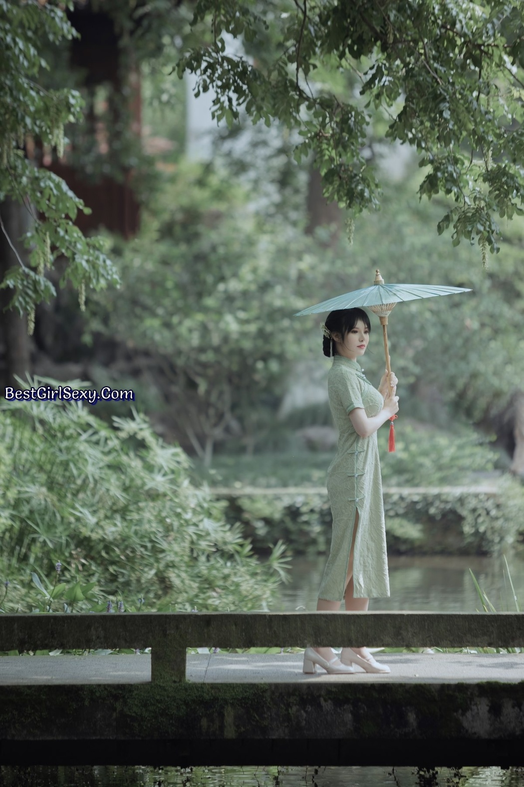 YiTuYu艺图语 Vol.2410 Mei Yi Si