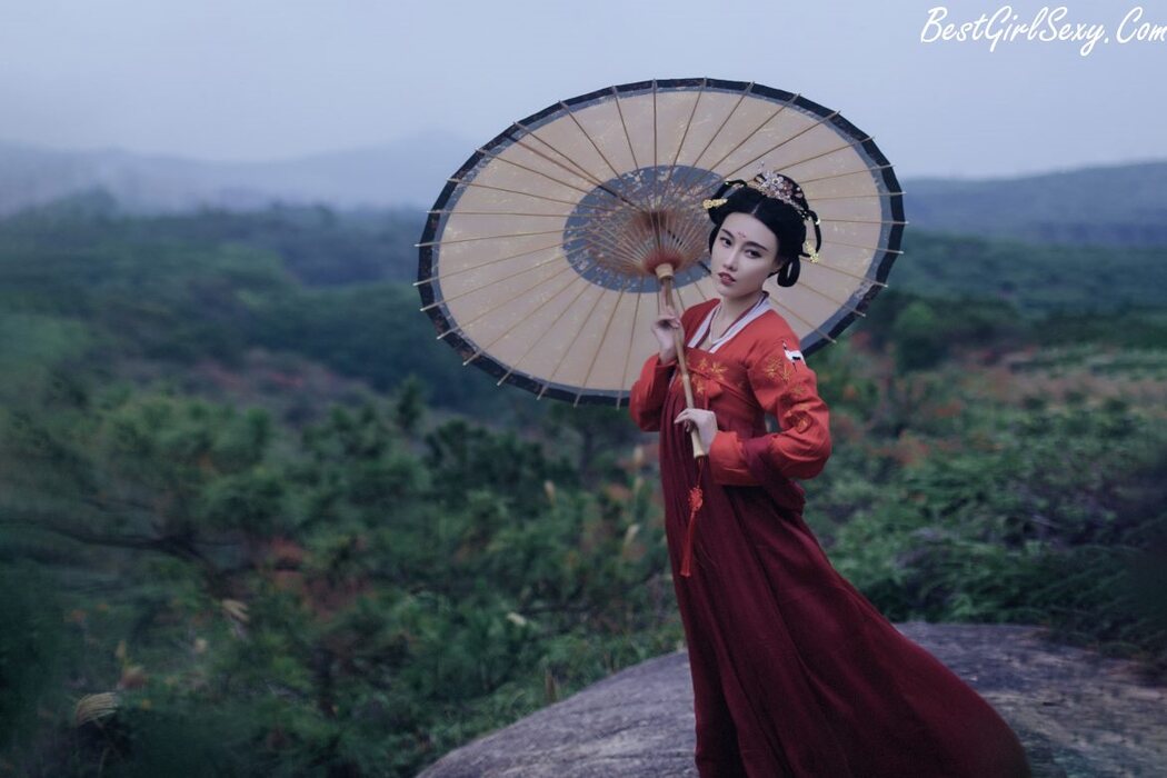 YiTuYu艺图语 Vol.247 Ni Ni