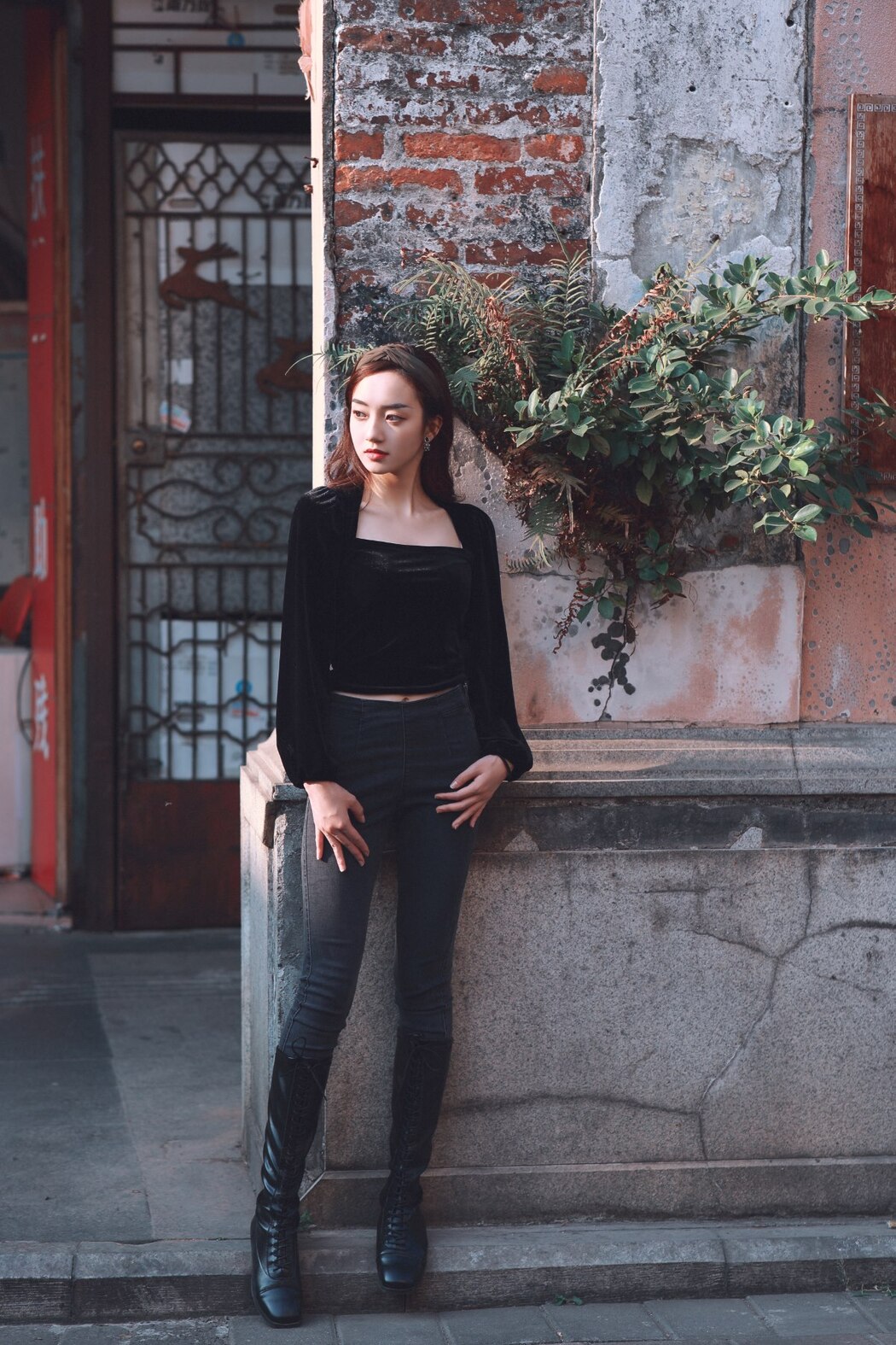 YiTuYu艺图语 Vol.2411 Chong Chong