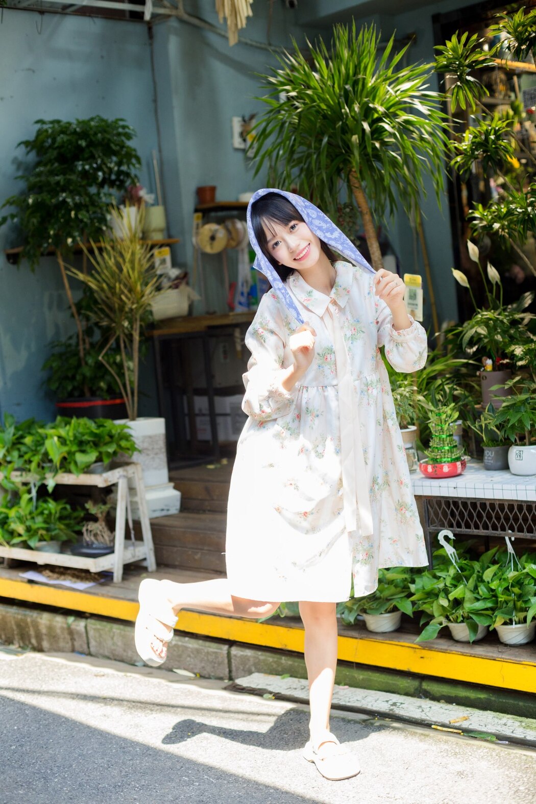 YiTuYu艺图语 Vol.2430 Yan Yun Lin Er