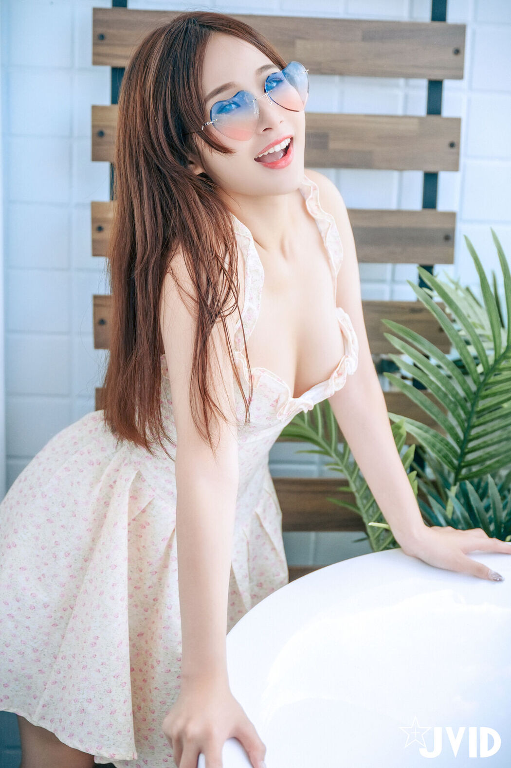 JVID Jie Mi 婕咪 Juice – 民宿巧遇正妹婕咪給了我夢幻又炙熱的假期 Part1