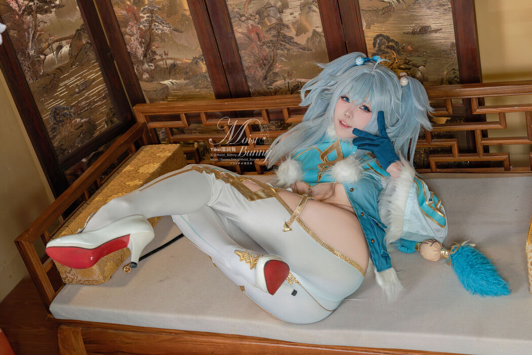 Coser@黏黏团子兔 – 妙手回春-芙洛伦