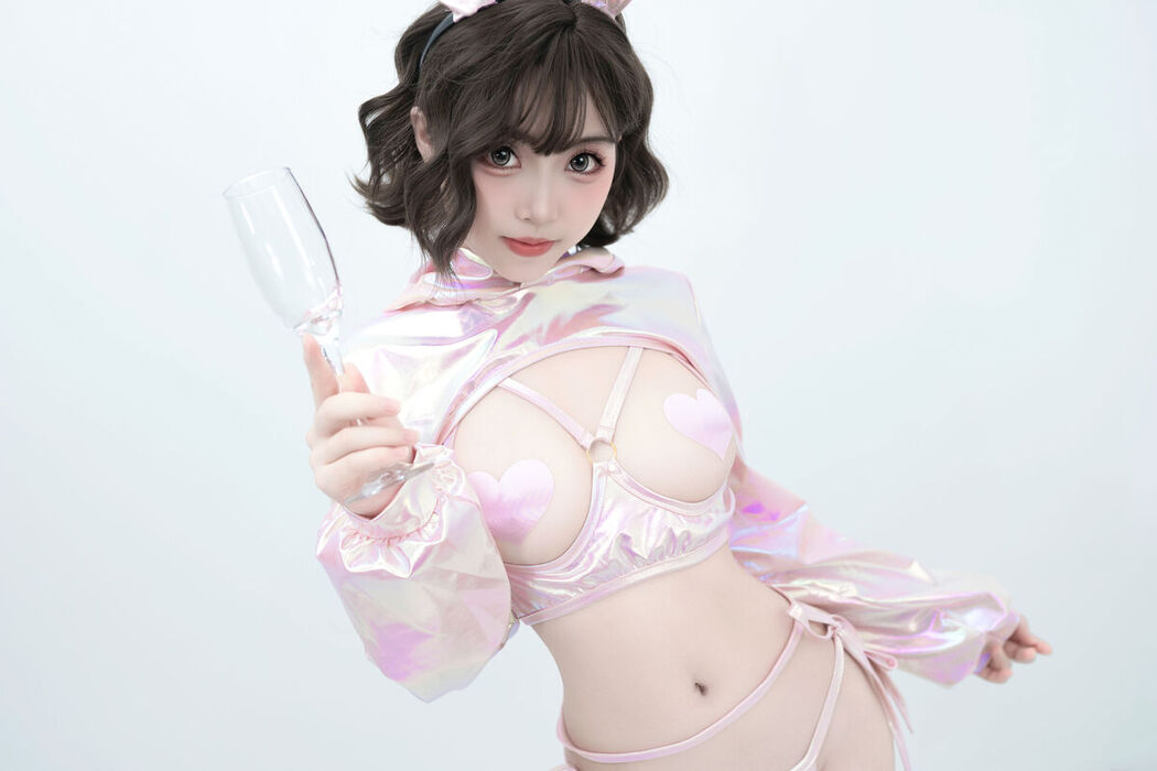 Coser@Bangni邦尼 – 粉色兔兔 Part1