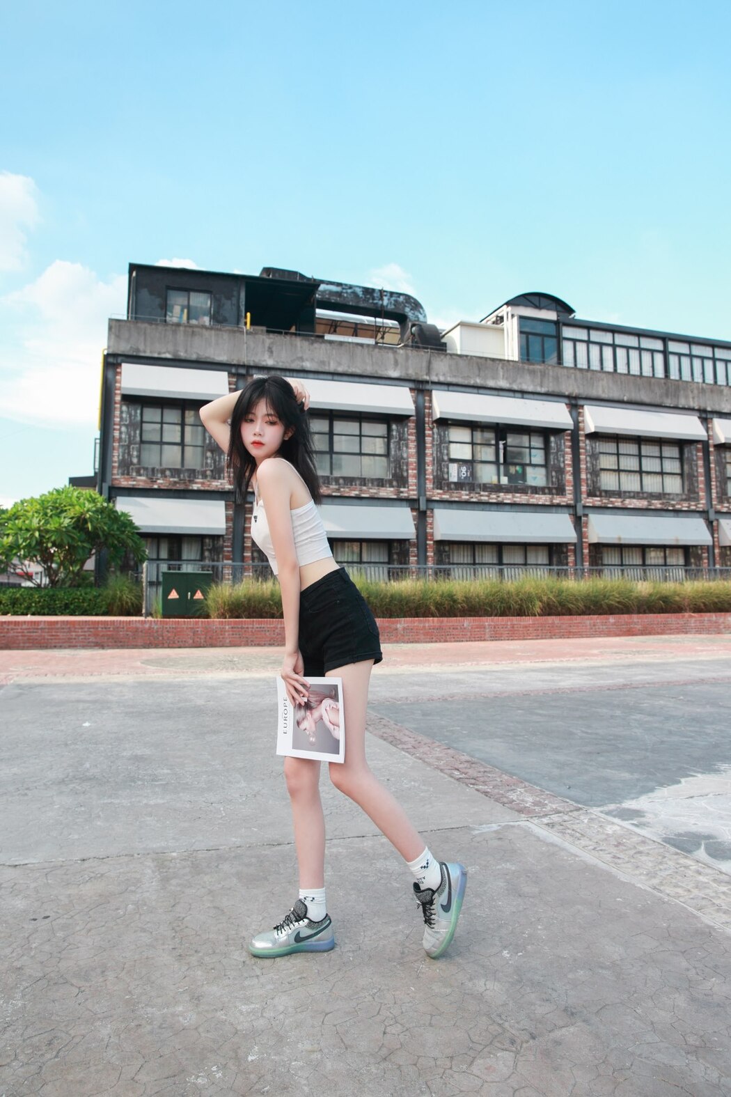 YiTuYu艺图语 Vol.2405 Xiao Ni Zi