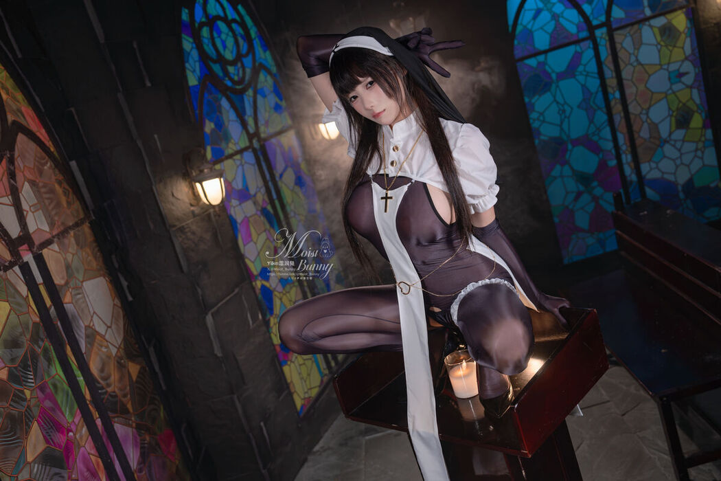 Coser@黏黏团子兔 – 布道圣女