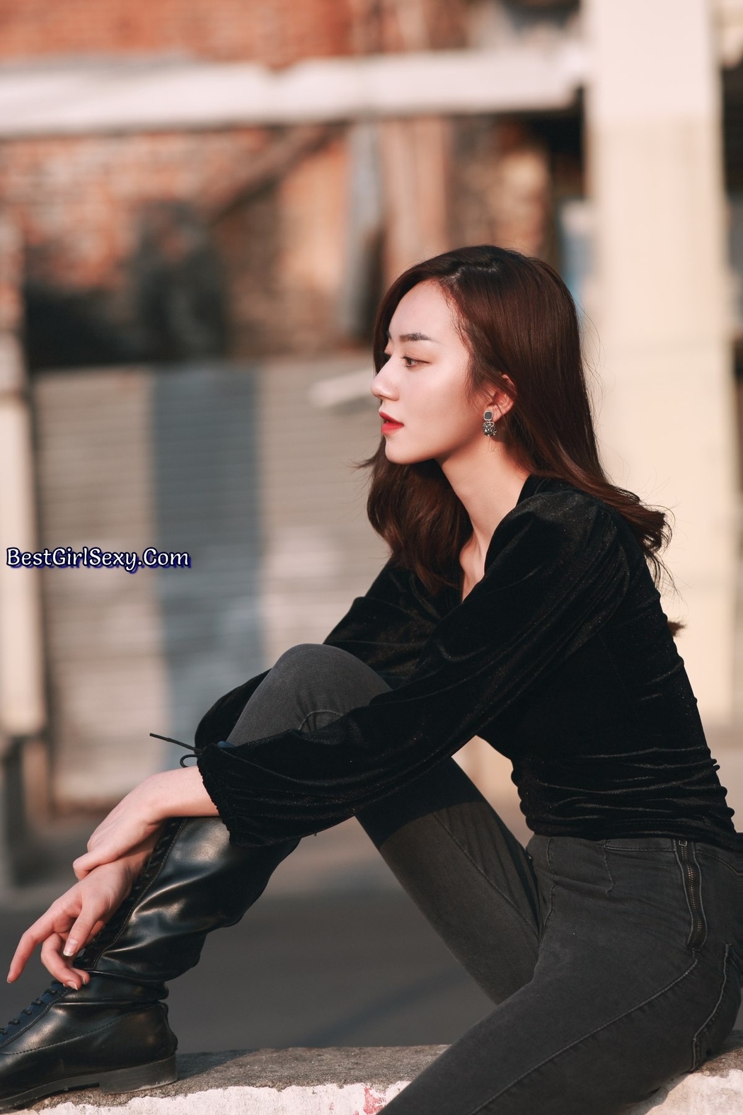 YiTuYu艺图语 Vol.2411 Chong Chong