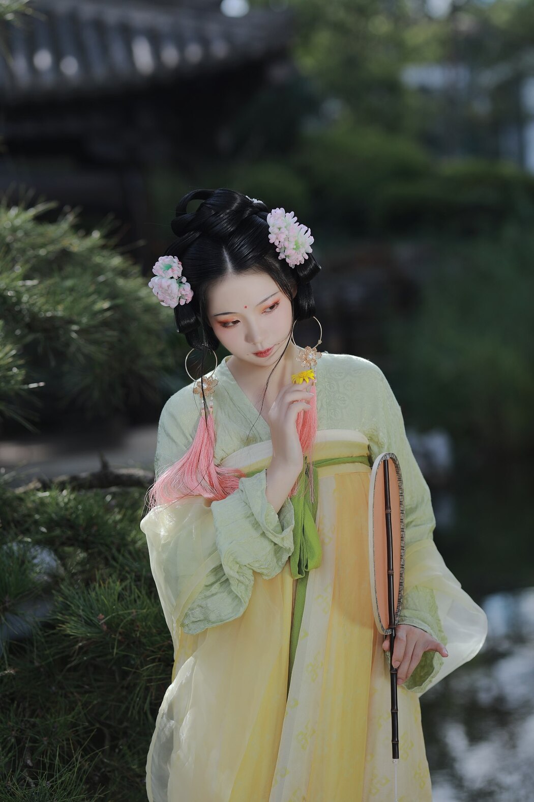 YiTuYu艺图语 Vol.2439 Luo Hua Ren Du Li