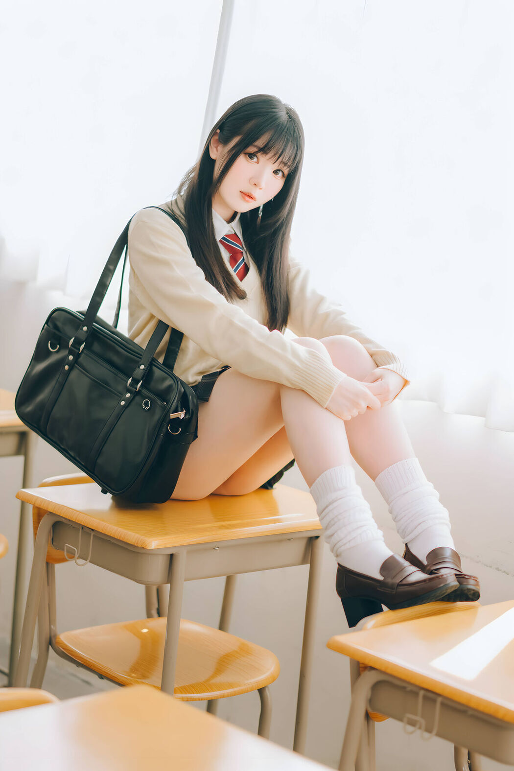 Coser@霜月shimo – DL版写真集 隣のサキュバス霜月さん Vol.01 Part1