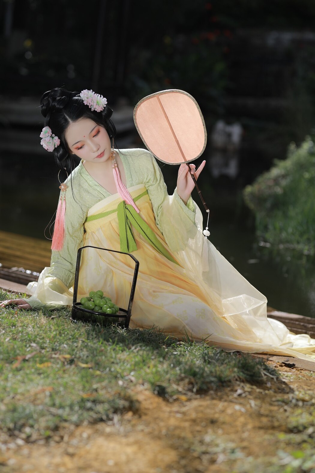 YiTuYu艺图语 Vol.2439 Luo Hua Ren Du Li