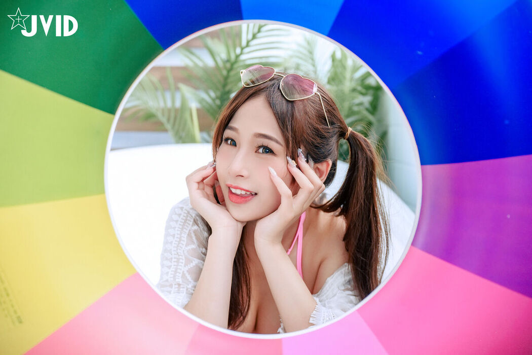JVID Jie Mi 婕咪 Juice – 民宿巧遇正妹婕咪給了我夢幻又炙熱的假期 Part1