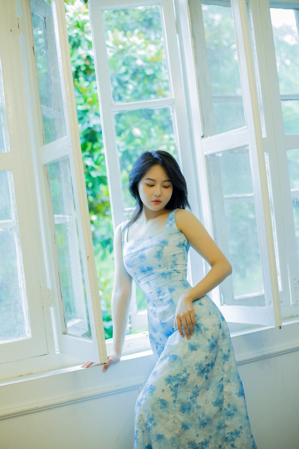 YiTuYu艺图语 Vol.2454 Ya Ya Pao Fu