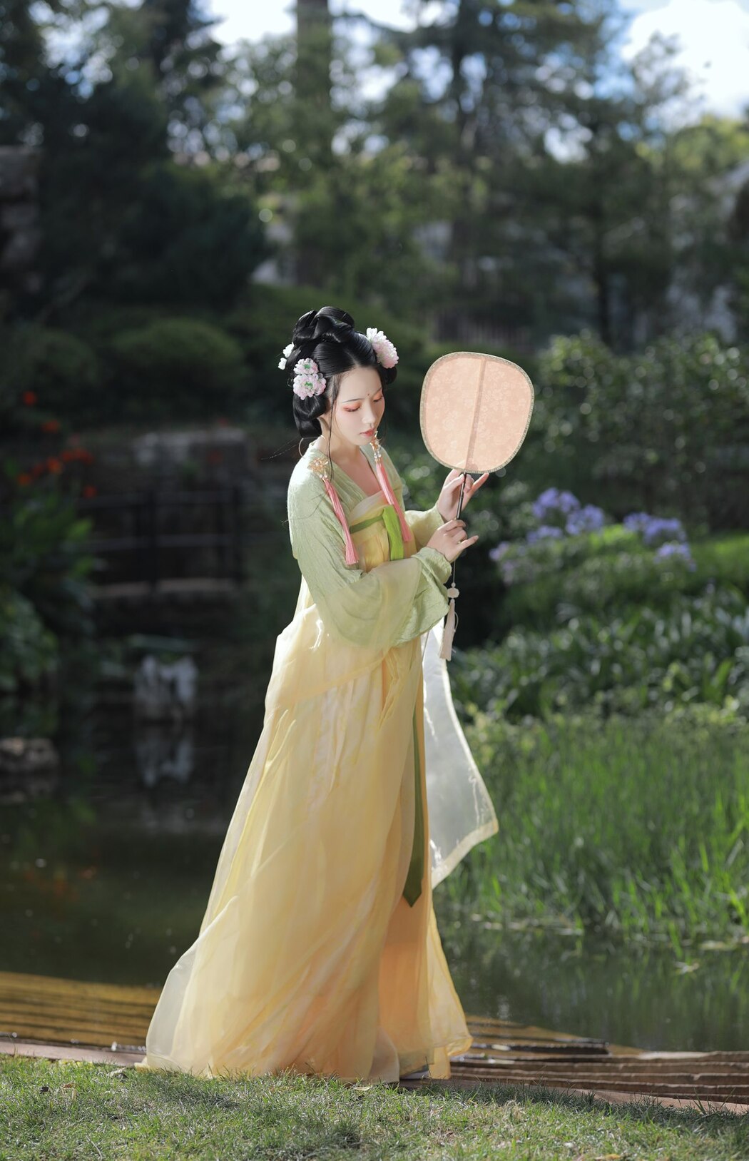 YiTuYu艺图语 Vol.2439 Luo Hua Ren Du Li