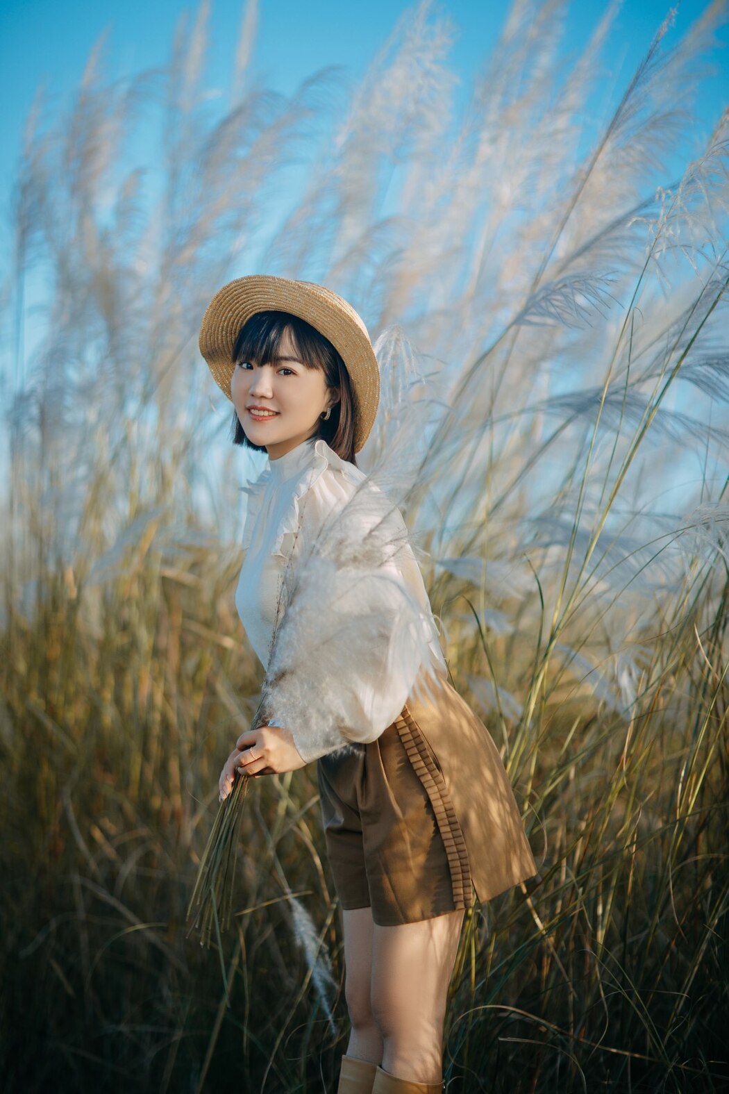 YiTuYu艺图语 Vol.2404 Dong Qin
