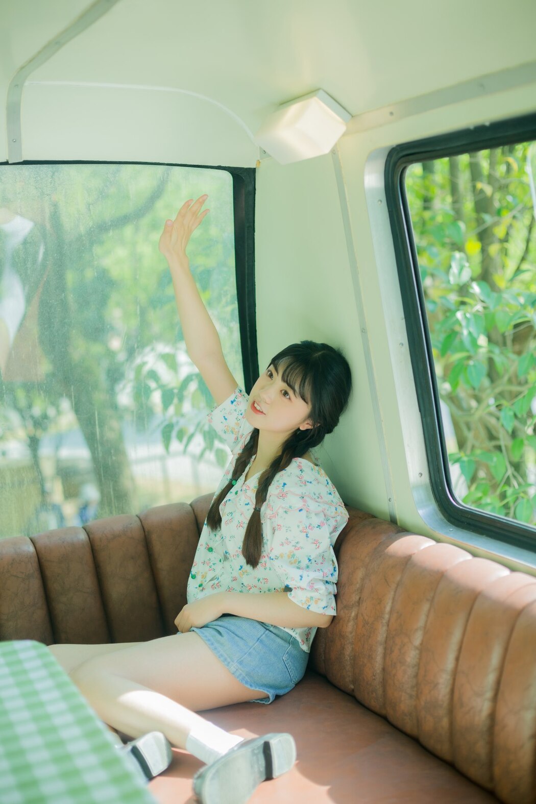 YiTuYu艺图语 Vol.2458 Ke Ai Pao Pao Ya