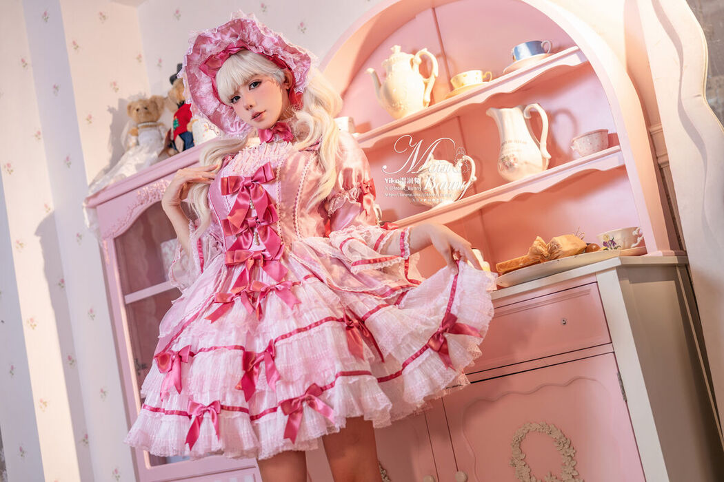 Coser@黏黏团子兔 – 丝绒粉黛