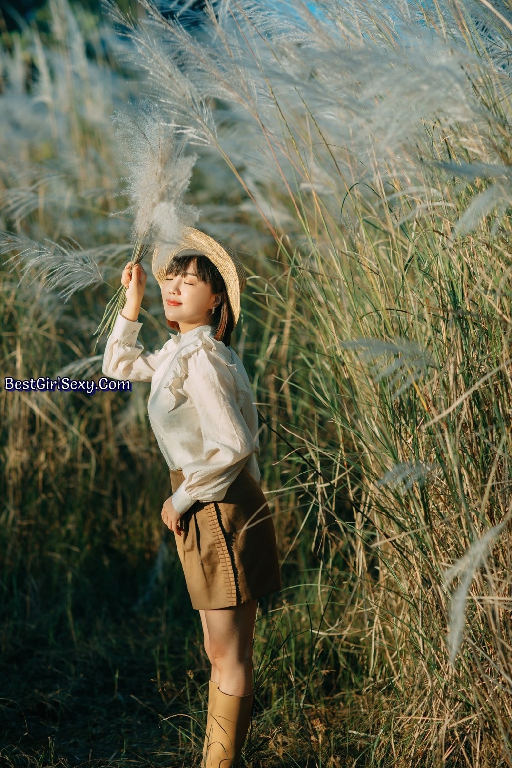YiTuYu艺图语 Vol.2404 Dong Qin