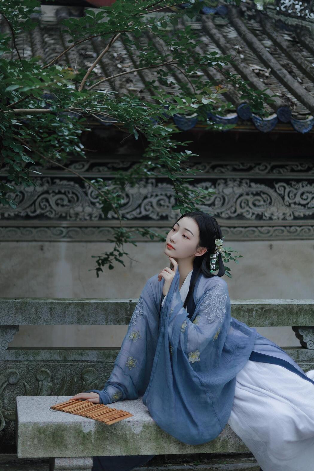 YiTuYu艺图语 Vol.2478 Xiao Dai Tong Xue