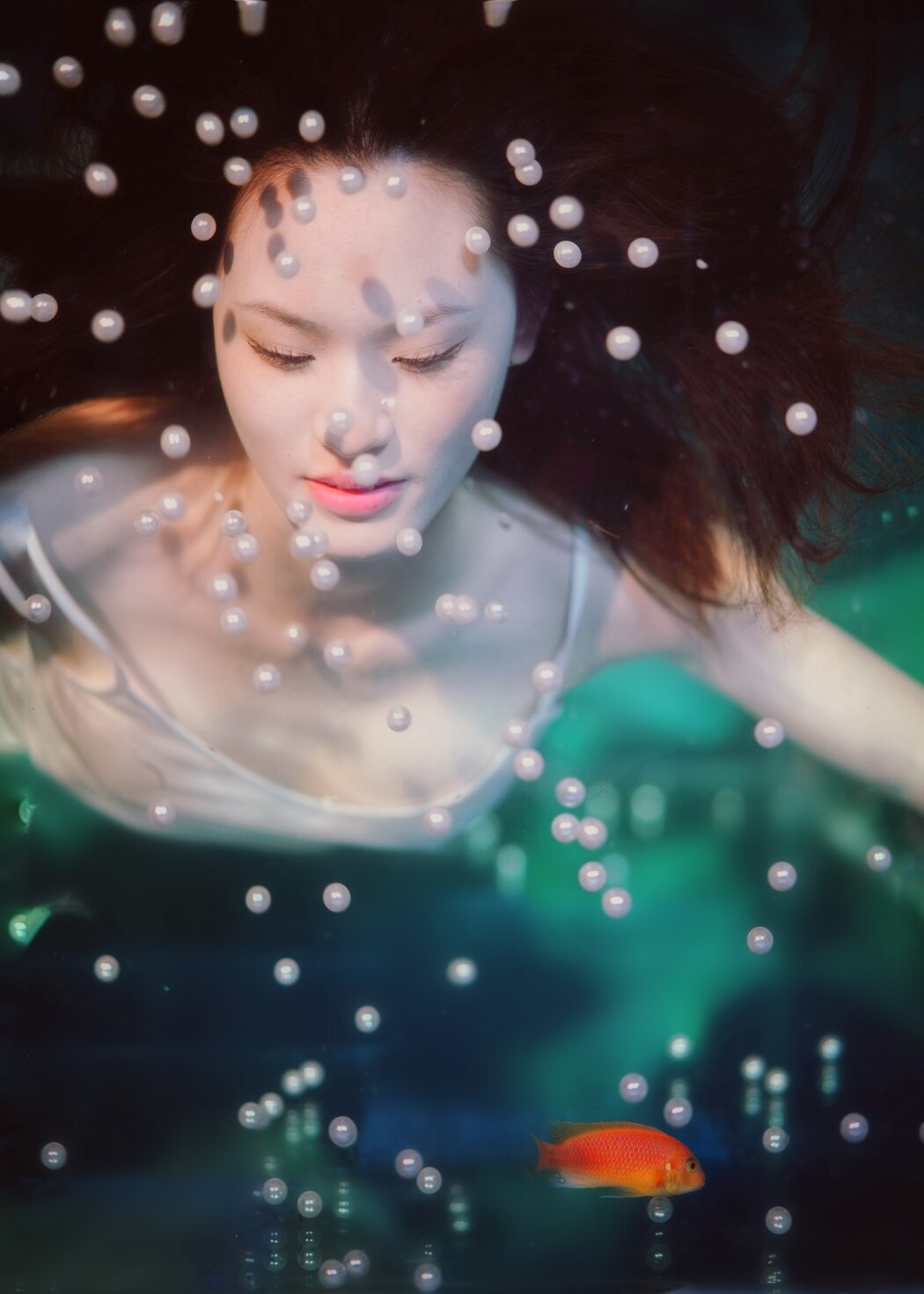 YiTuYu艺图语 Vol.2412 Man Qiu