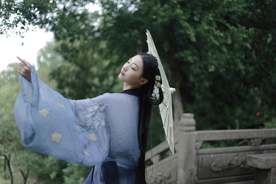 YiTuYu艺图语 Vol.2478 Xiao Dai Tong Xue