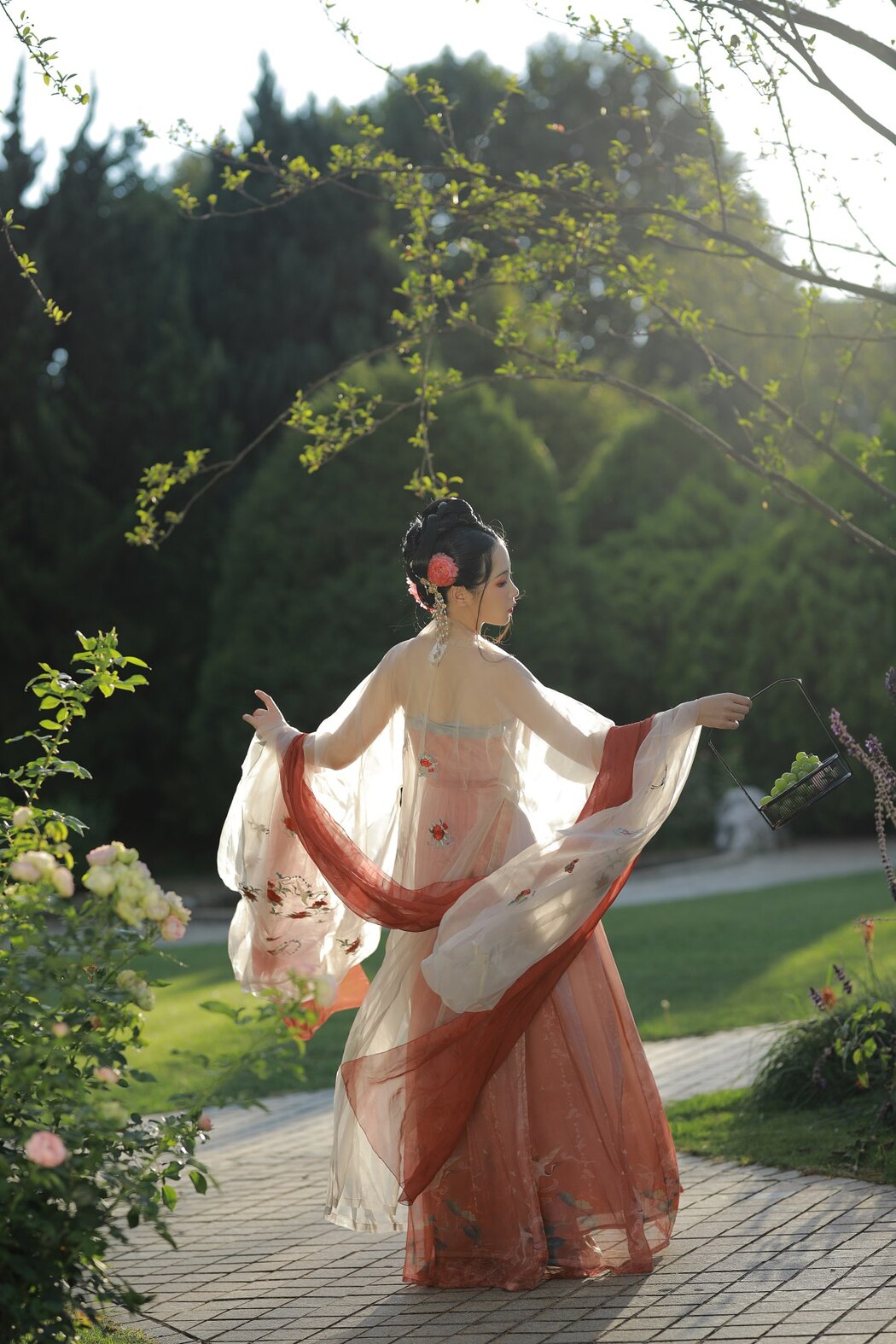 YiTuYu艺图语 Vol.2417 Luo Hua Ren Du Li