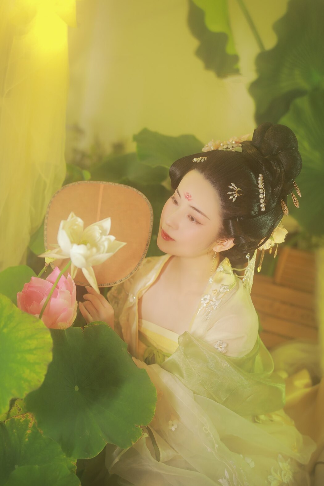 YiTuYu艺图语 Vol.2448 Ye Qing Qiu