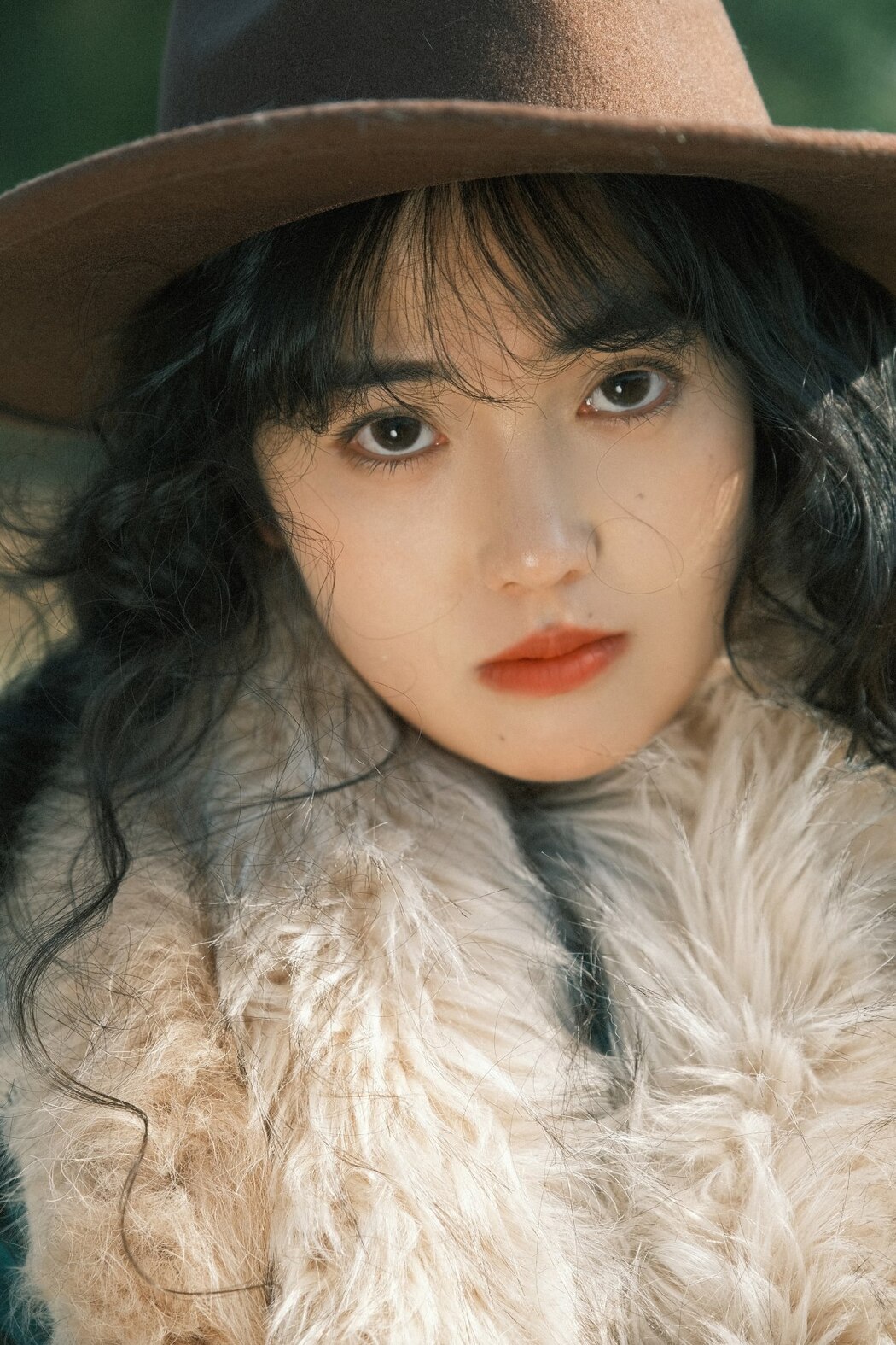 YiTuYu艺图语 Vol.2475 Bao Mao Mian Yang