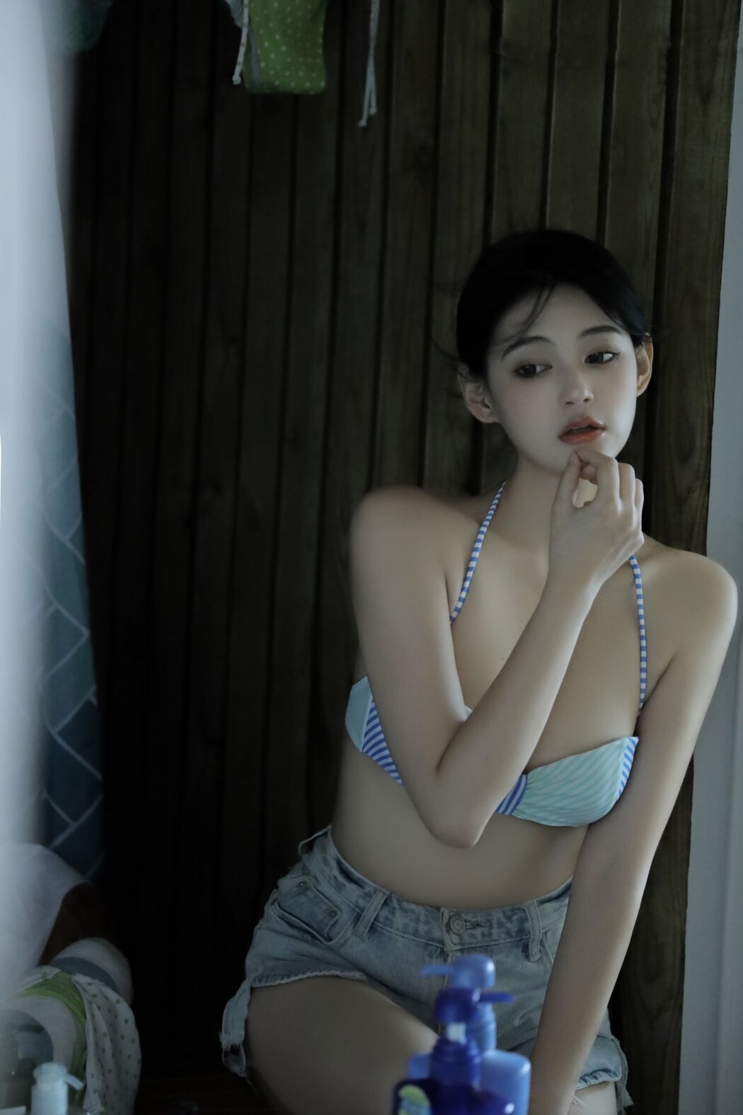 YiTuYu艺图语 Vol.2419 Fu Si Wei Er