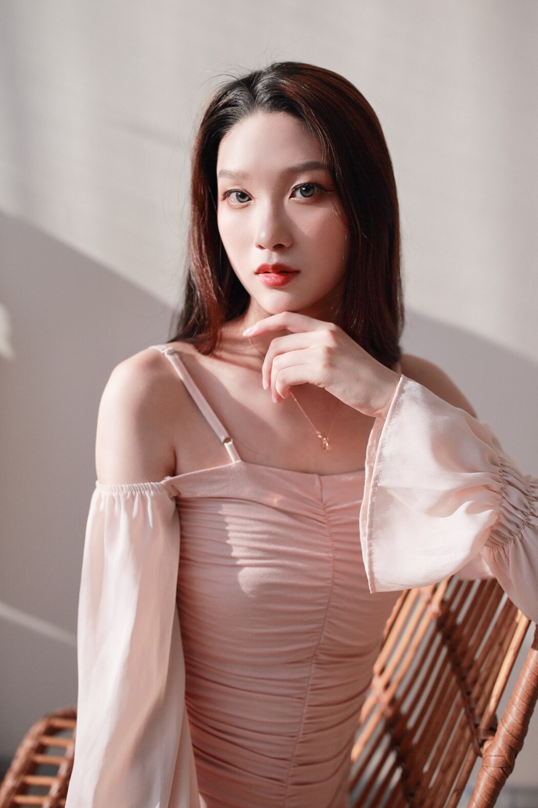 YiTuYu艺图语 Vol.2416 Xin Xin