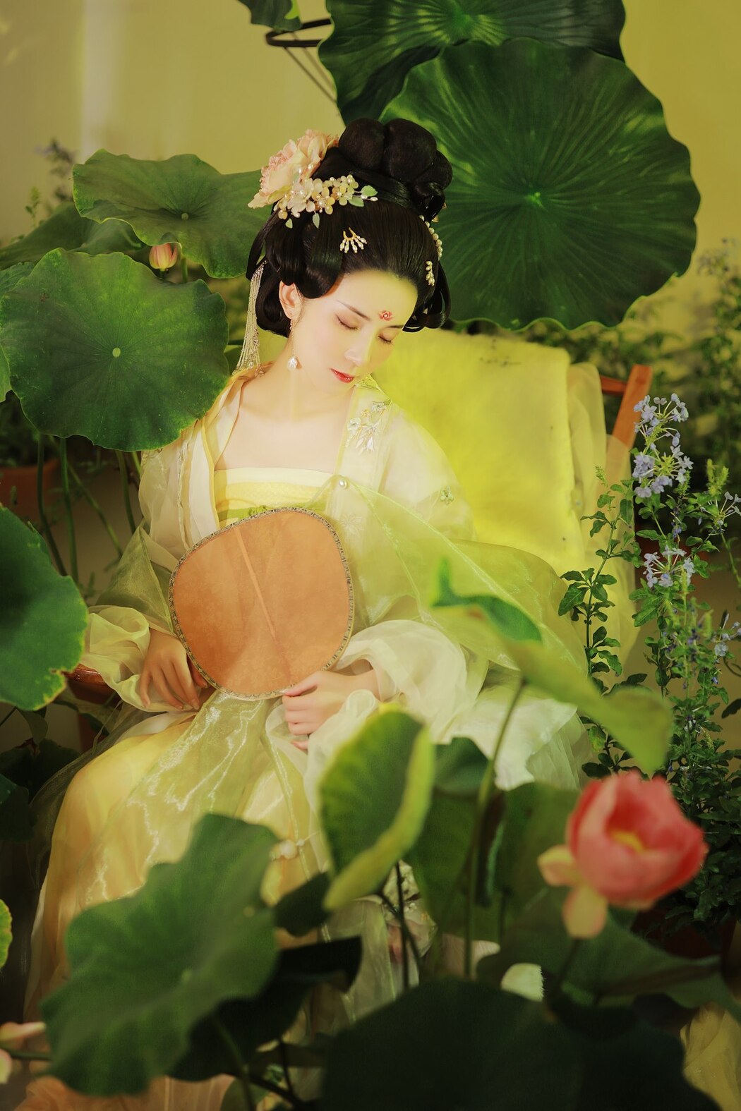 YiTuYu艺图语 Vol.2448 Ye Qing Qiu