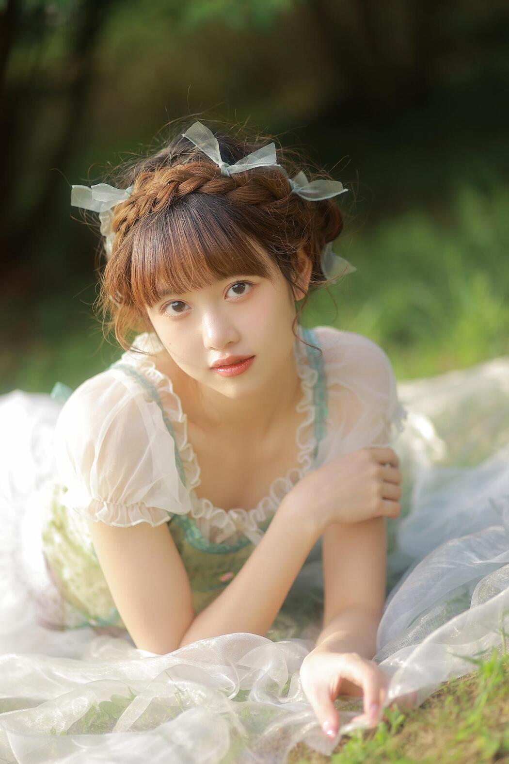 YiTuYu艺图语 Vol.2479 Jin Yu Yu