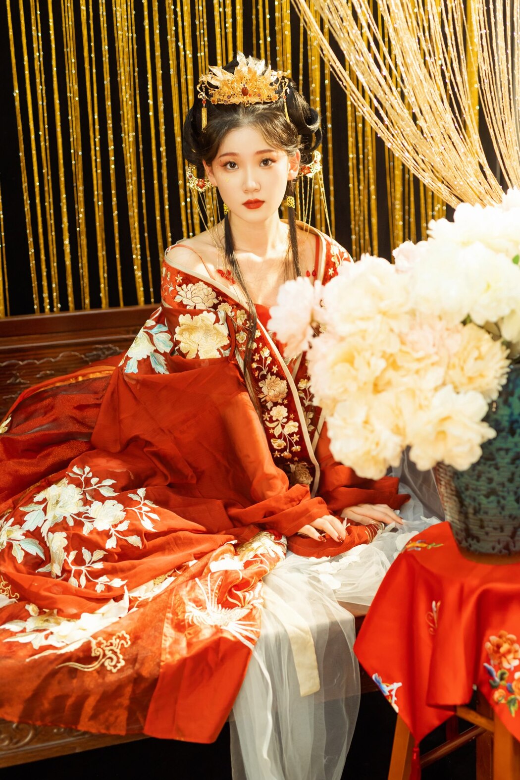 YiTuYu艺图语 Vol.2409 Xiang Wang Hui Shou Miao Miao Miao