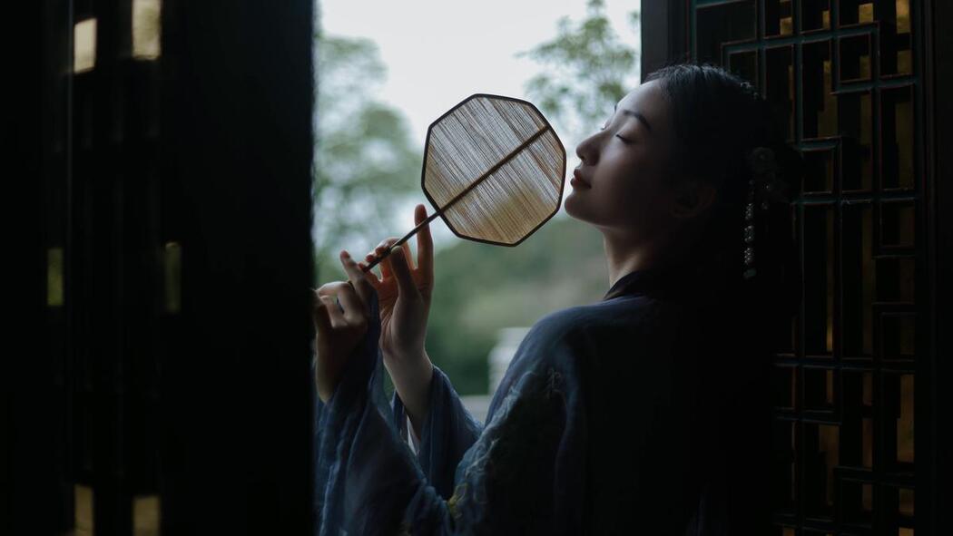 YiTuYu艺图语 Vol.2478 Xiao Dai Tong Xue